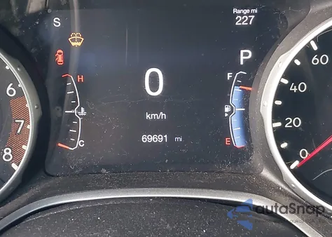 2018 Jeep Compass Limited 4X4 from USA, damaged, VIN 3C4NJDCB6JT423970